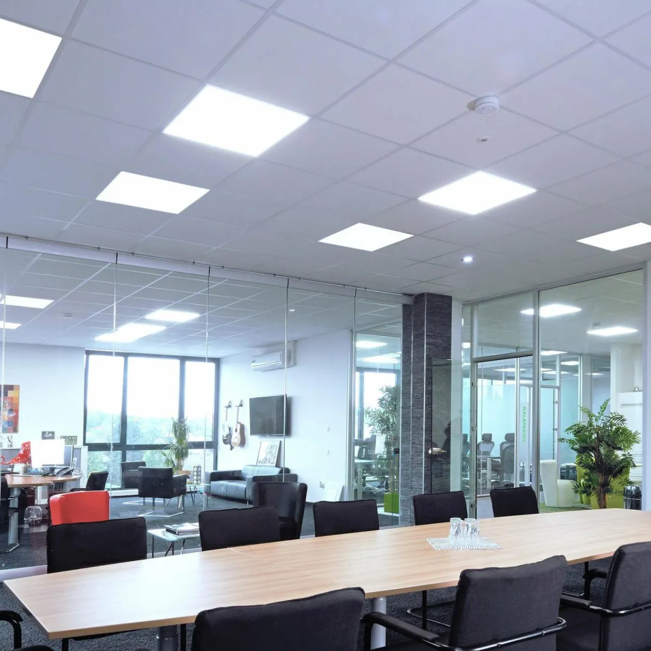 panneau_led_basic_office_x_cm__k_1.webp Best Panneau LED Basic Office, 62x62 cm, 4.000 K Éclairage De Magasins