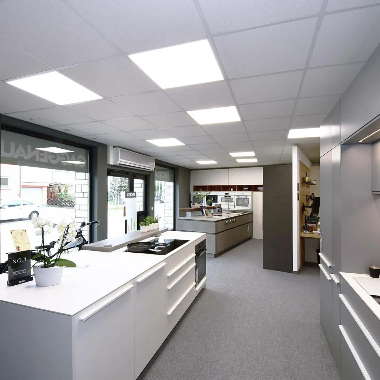 panneau_led_basic_xcm_k_1.webp Sale Panneau LED Basic 62x62 cm 3 000 K Éclairage De Magasins