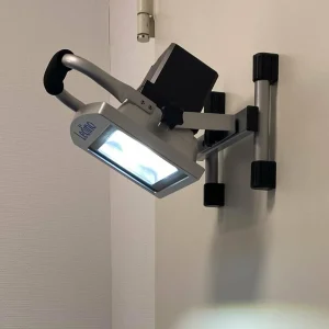 Best Sale Spot LED Köpenick 209 pieds aimantés 20W 8,8Ah Éclairage Technique